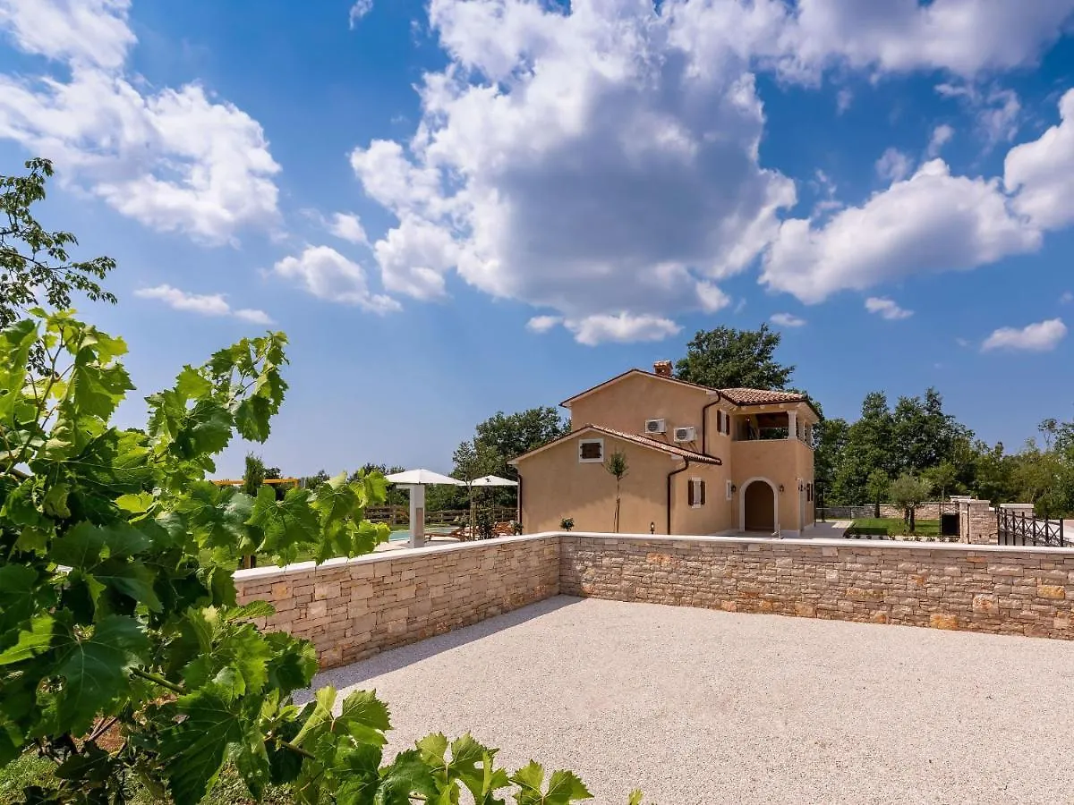 Villa Lucija By Interhome Pazin